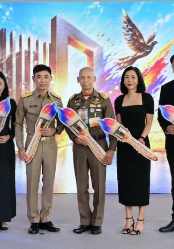 พิพิธภัณฑ์บ้านดำ ร่วมกับ กรมราชทัณฑ์ และ ไอคอนสยาม จัดพิธีเปิดงาน “พลังแห่งศิลป์เหนือพันธนาการ”